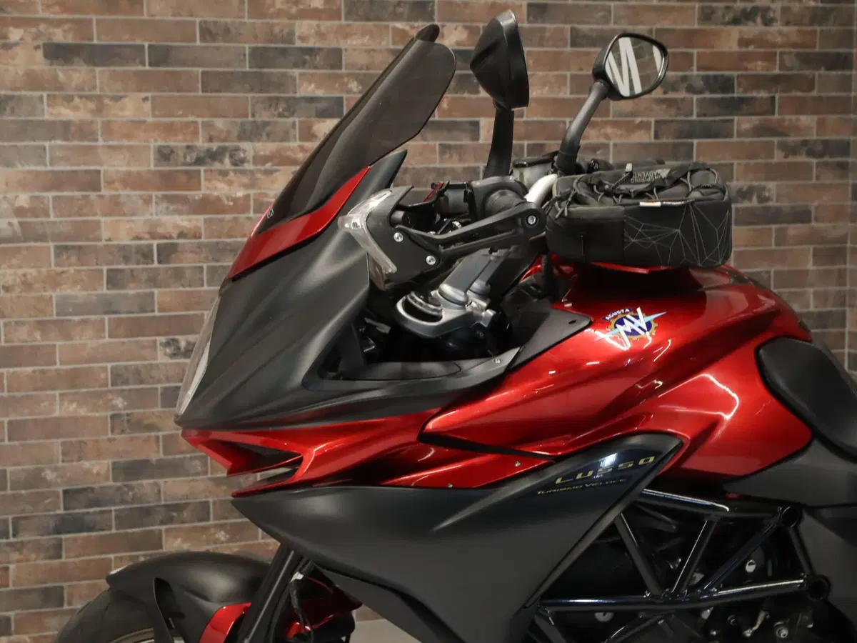 MV Agusta Turismo Veloce 800 Lusso (2021 - 22) (22)
