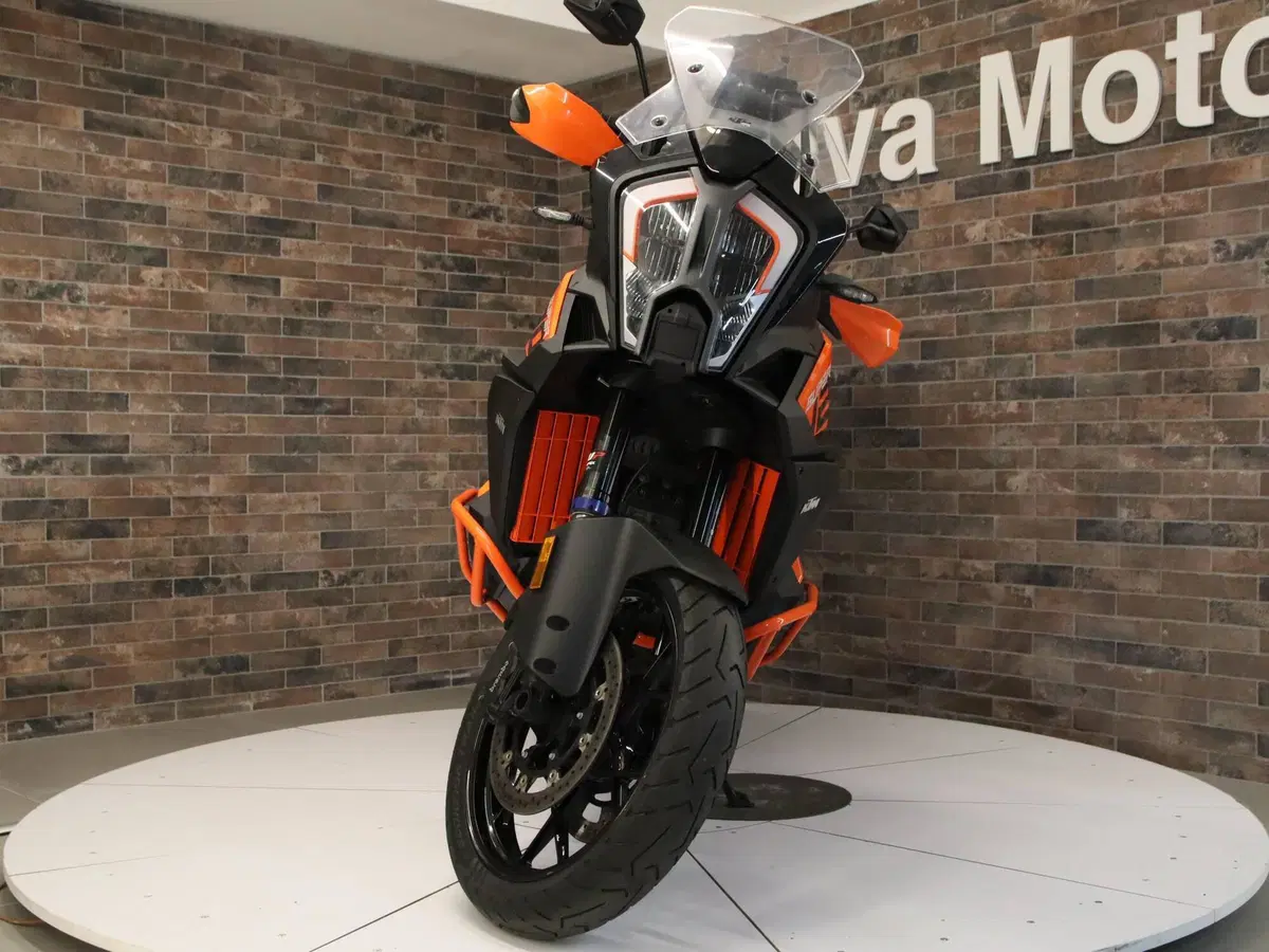 KTM 1290 Super Adventure S (2021 - 25) (4)