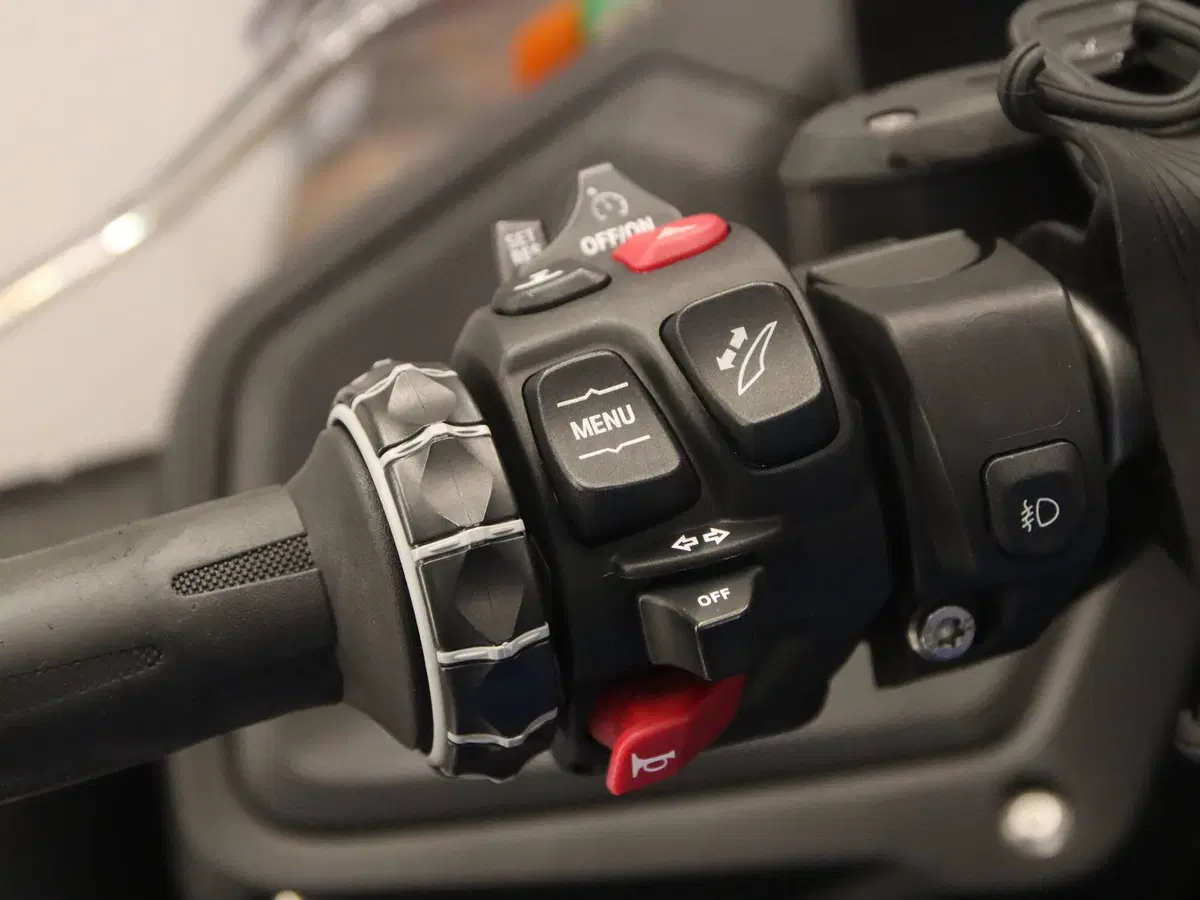 Bmw R 1250 RT (2021 - 25) (17)