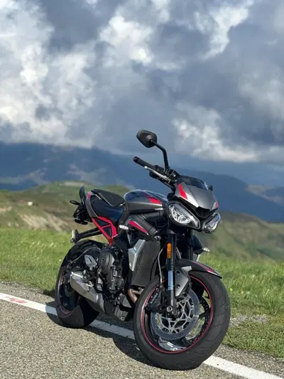 Triumph Street Triple R (2020 - 22) usata