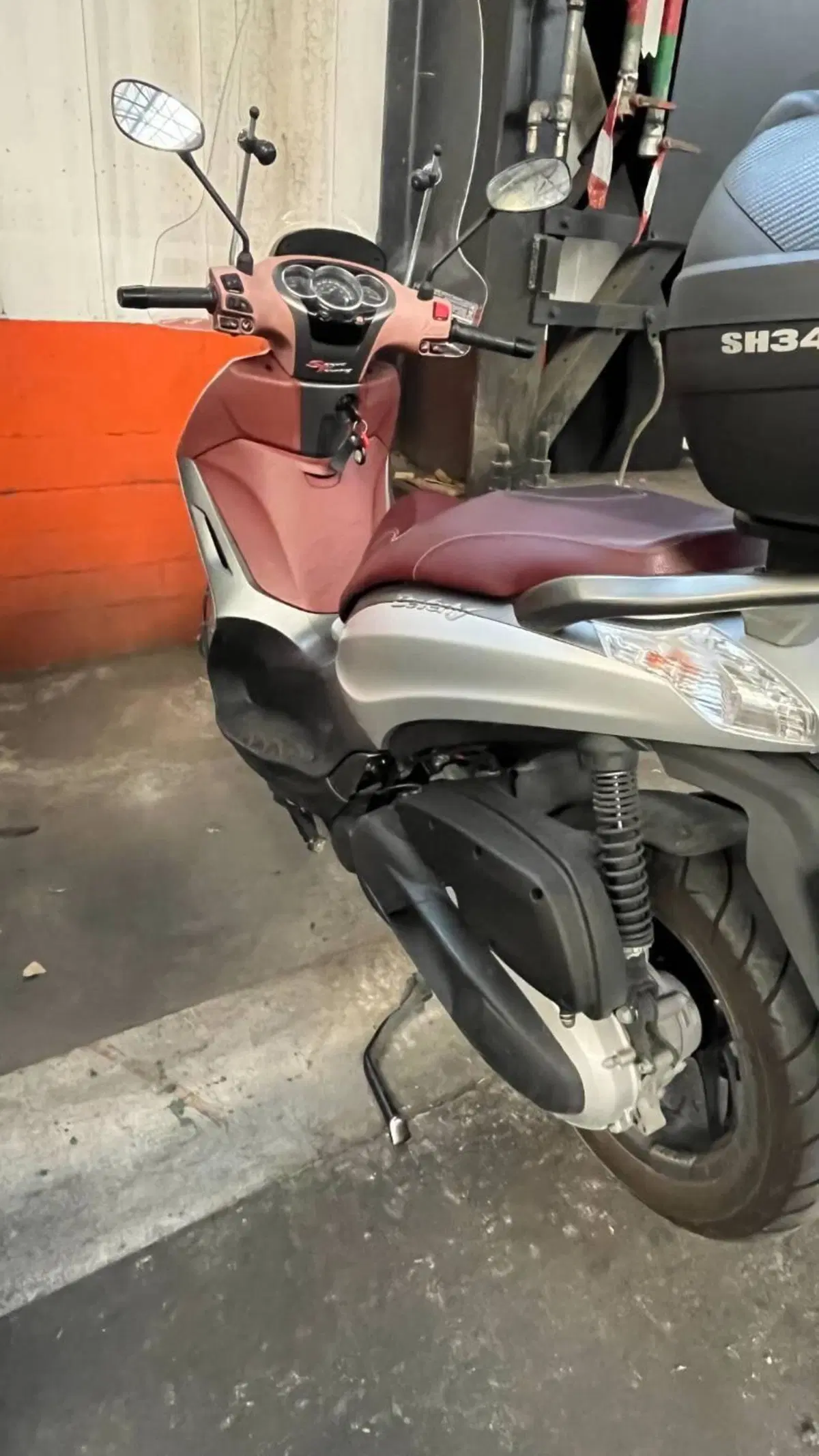 Piaggio Beverly 350 ABS (2016 - 20) (2)