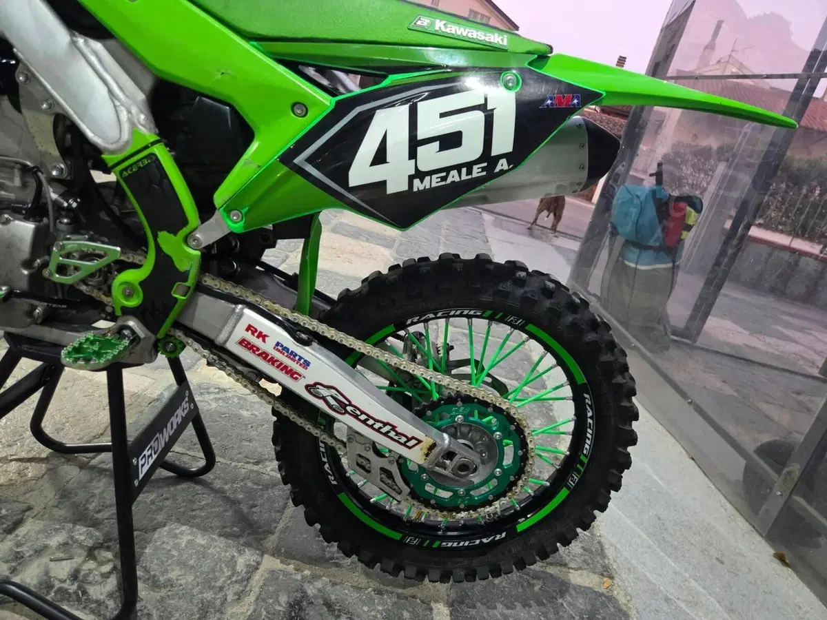 Kawasaki KX250F (2018) (9)