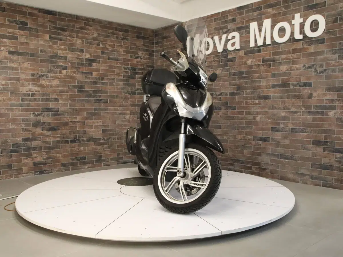 Honda SH 300 i ABS (2016 - 20) (6)