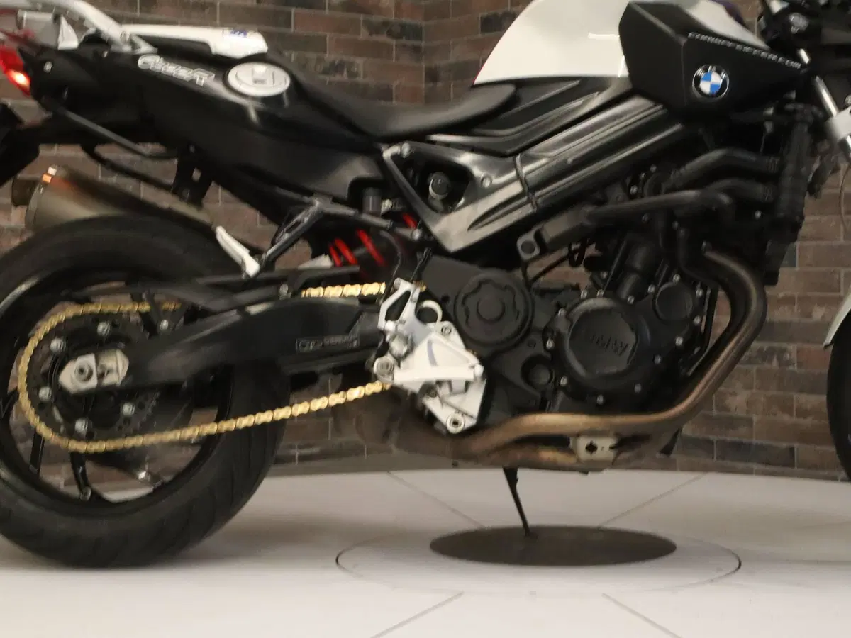 Bmw F 800 R (2009 - 11) (16)
