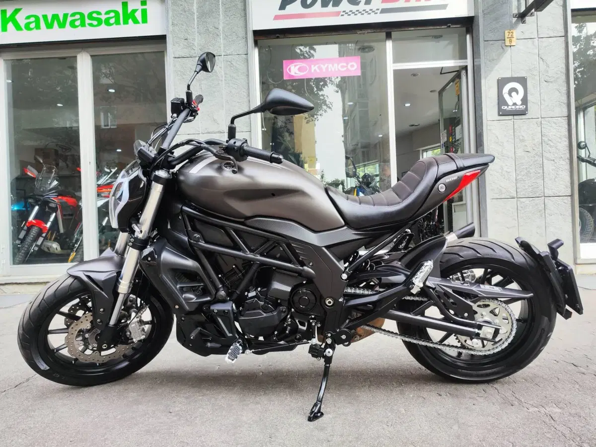 Benelli 502 C (2021 - 25)