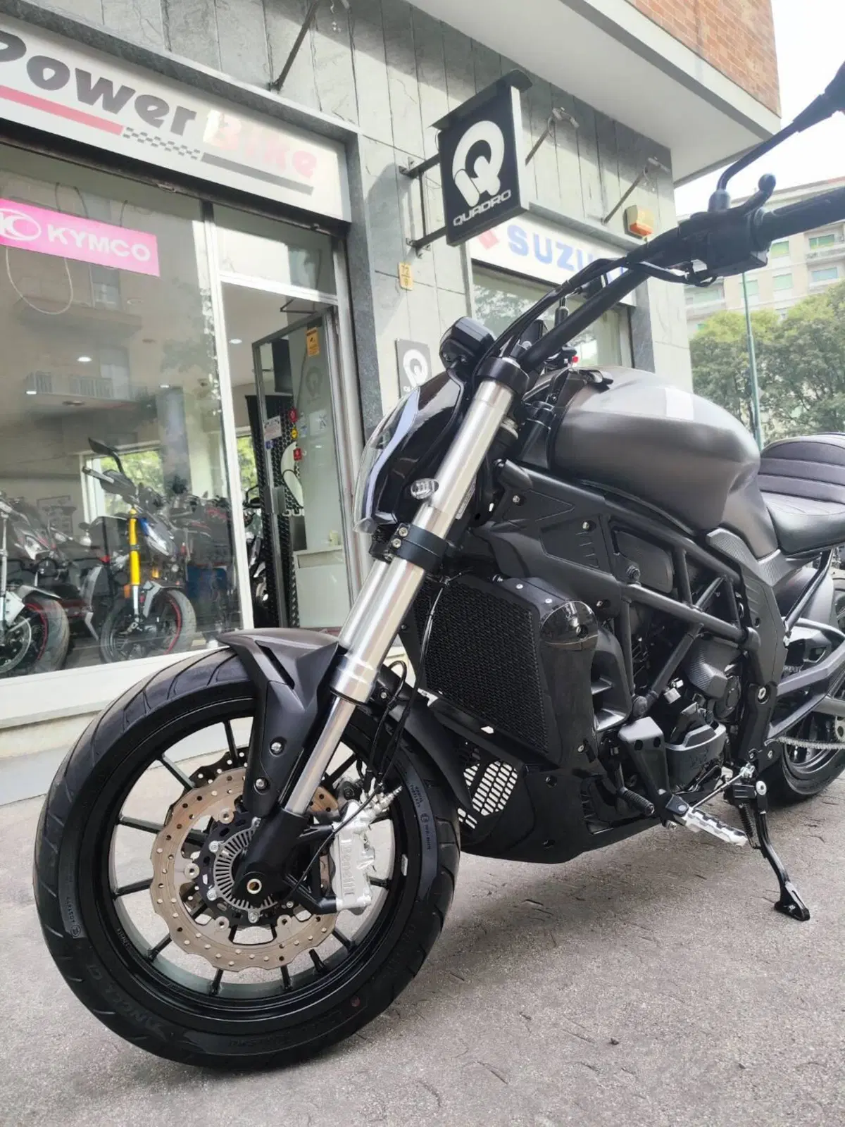 Benelli 502 C (2021 - 25) (12)
