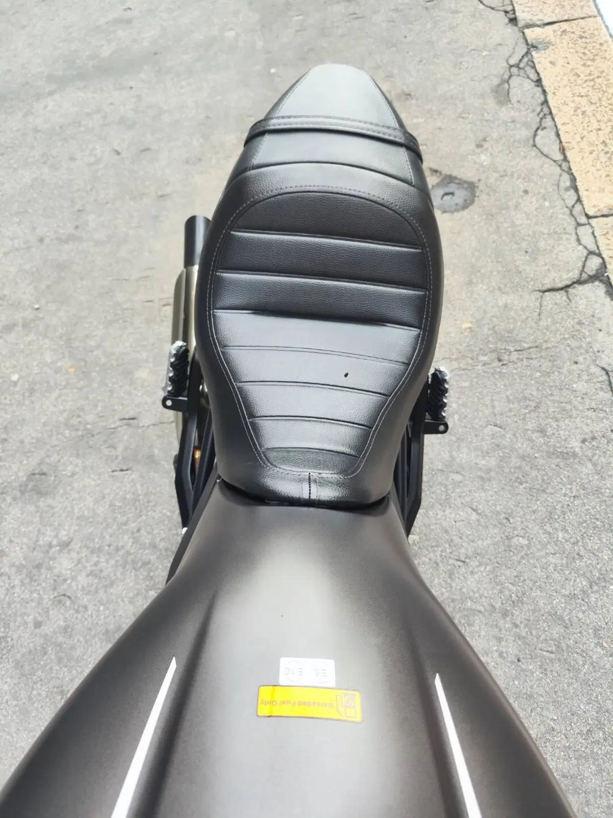 Benelli 502 C (2021 - 25) (18)