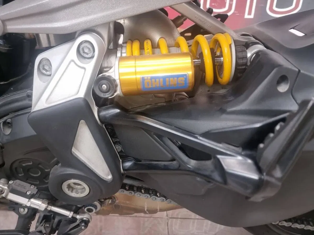 Ducati Diavel 1260 S (2019 - 20) (8)