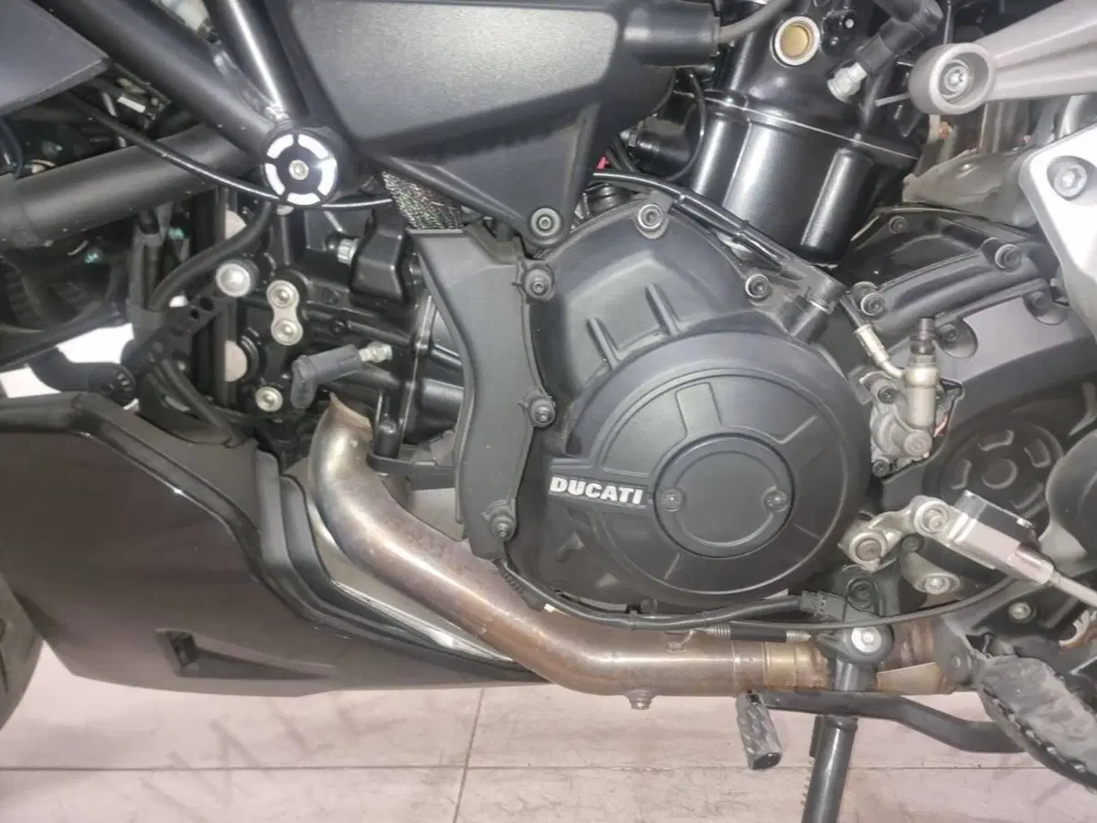 Ducati Diavel 1260 S (2019 - 20) (9)
