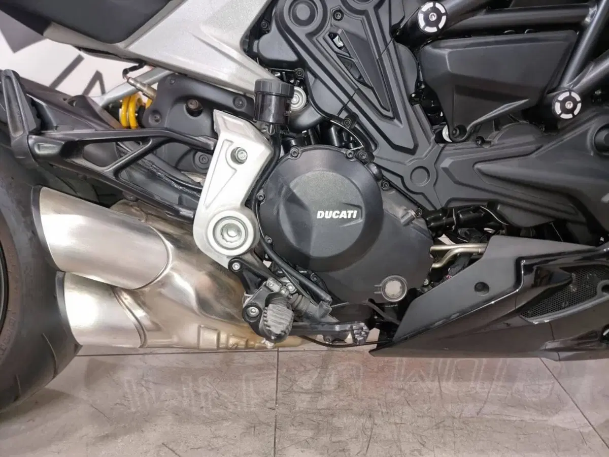 Ducati Diavel 1260 S (2019 - 20) (10)