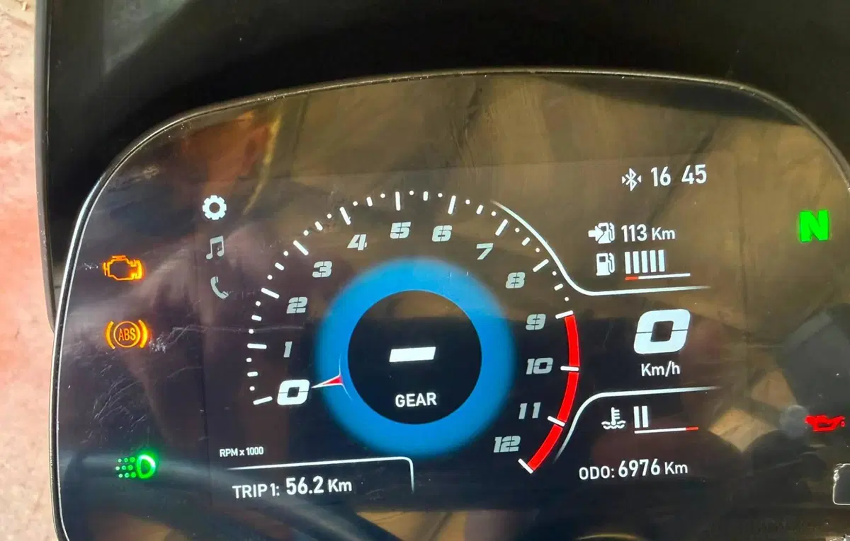 Moto Morini SEIEMMEZZO SCR (2022 - 26) (2)