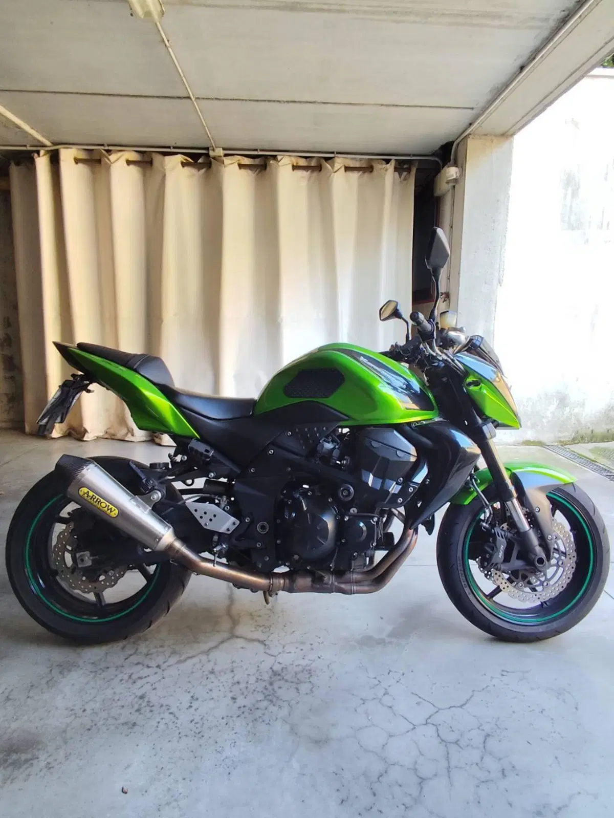 Kawasaki Z 750 R (2011 - 14)