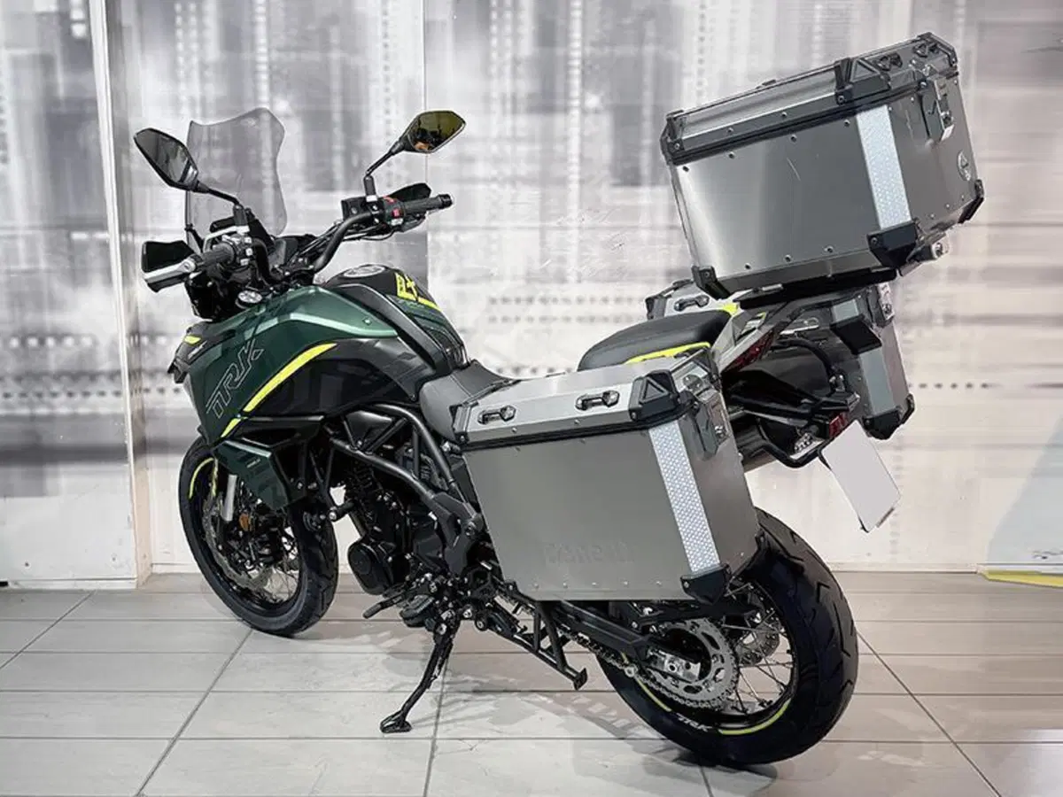 Benelli TRK 702 (2023 - 25) (2)