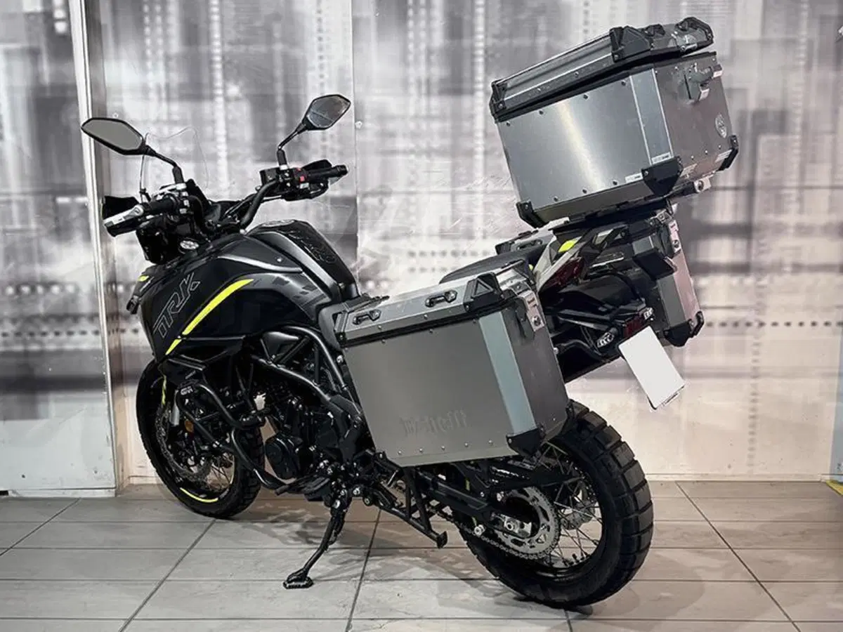 Benelli TRK 702 (2023 - 25) (2)