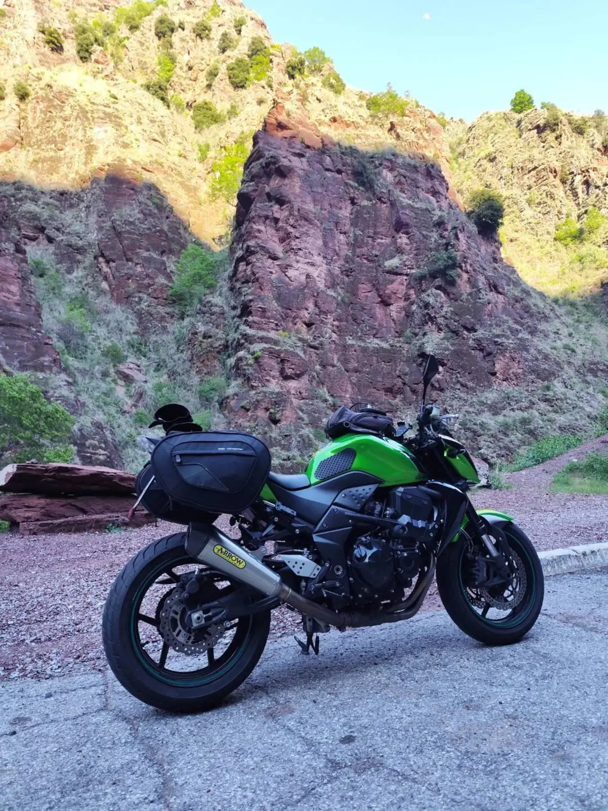 Kawasaki Z 750 R (2011 - 14) (6)