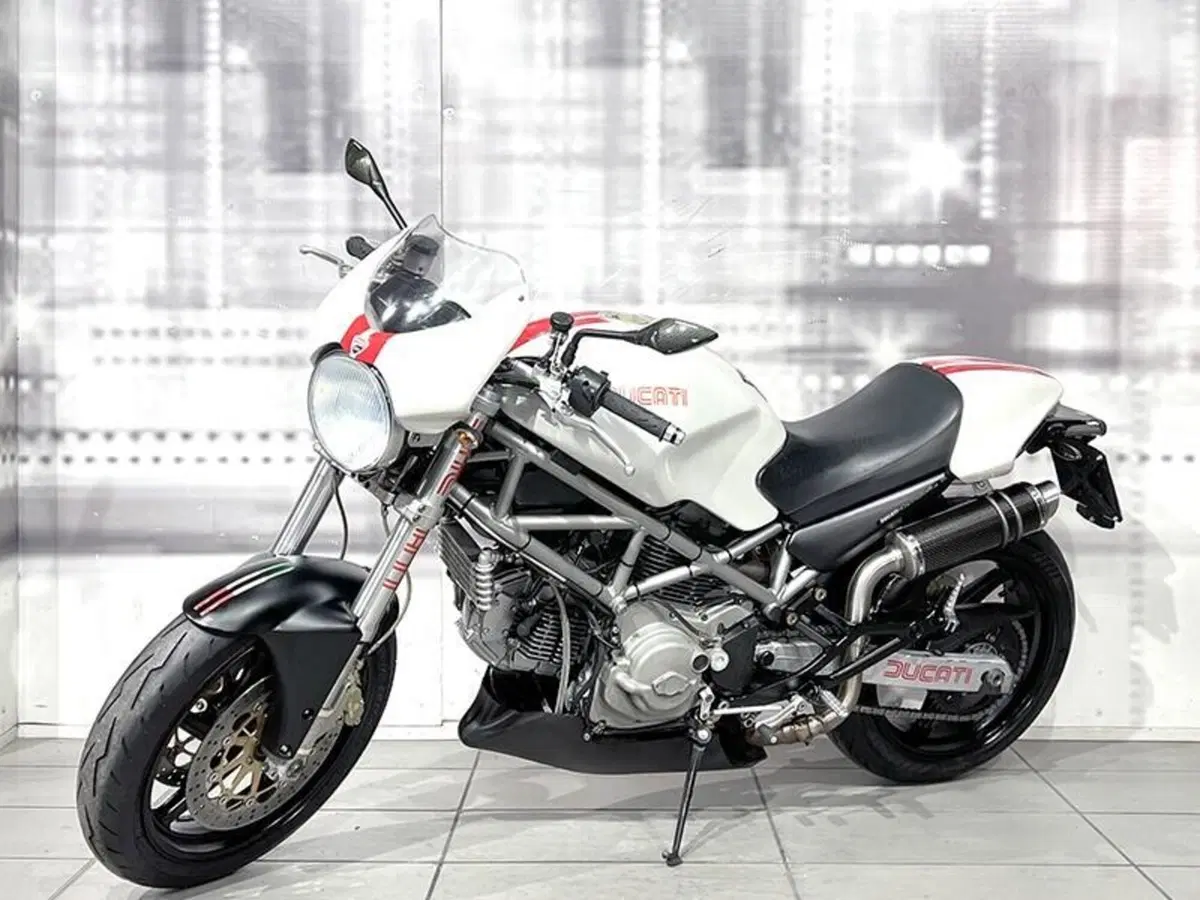 Ducati Monster 620 (2003 - 06) (7)