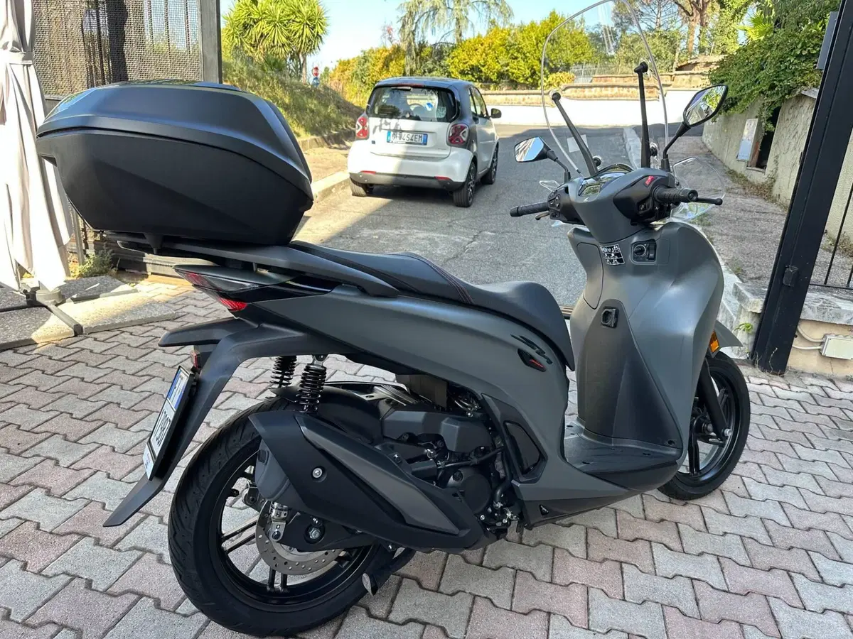 Honda SH 350i GT (2025 - 26) (6)