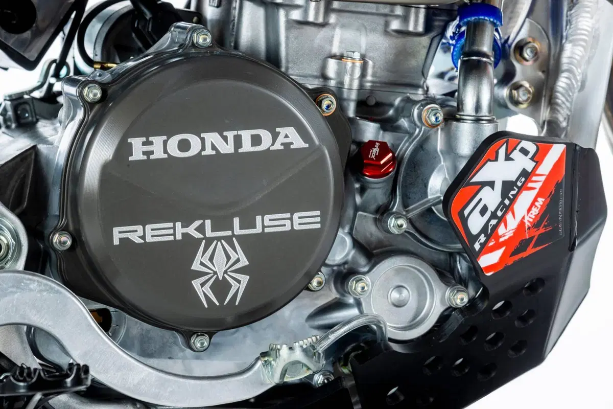 Honda CRF 250RX Enduro Special (2025) (8)