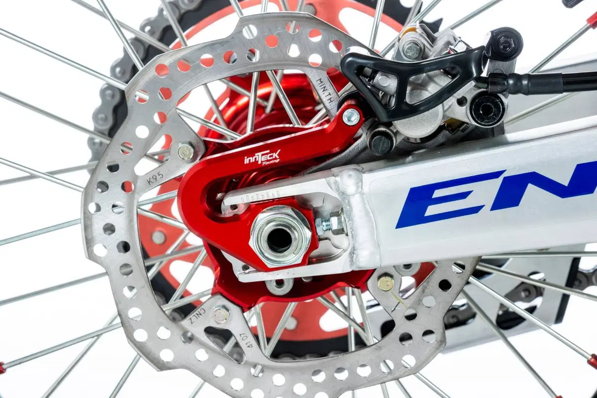 Honda CRF 250RX Enduro Special (2025) (9)