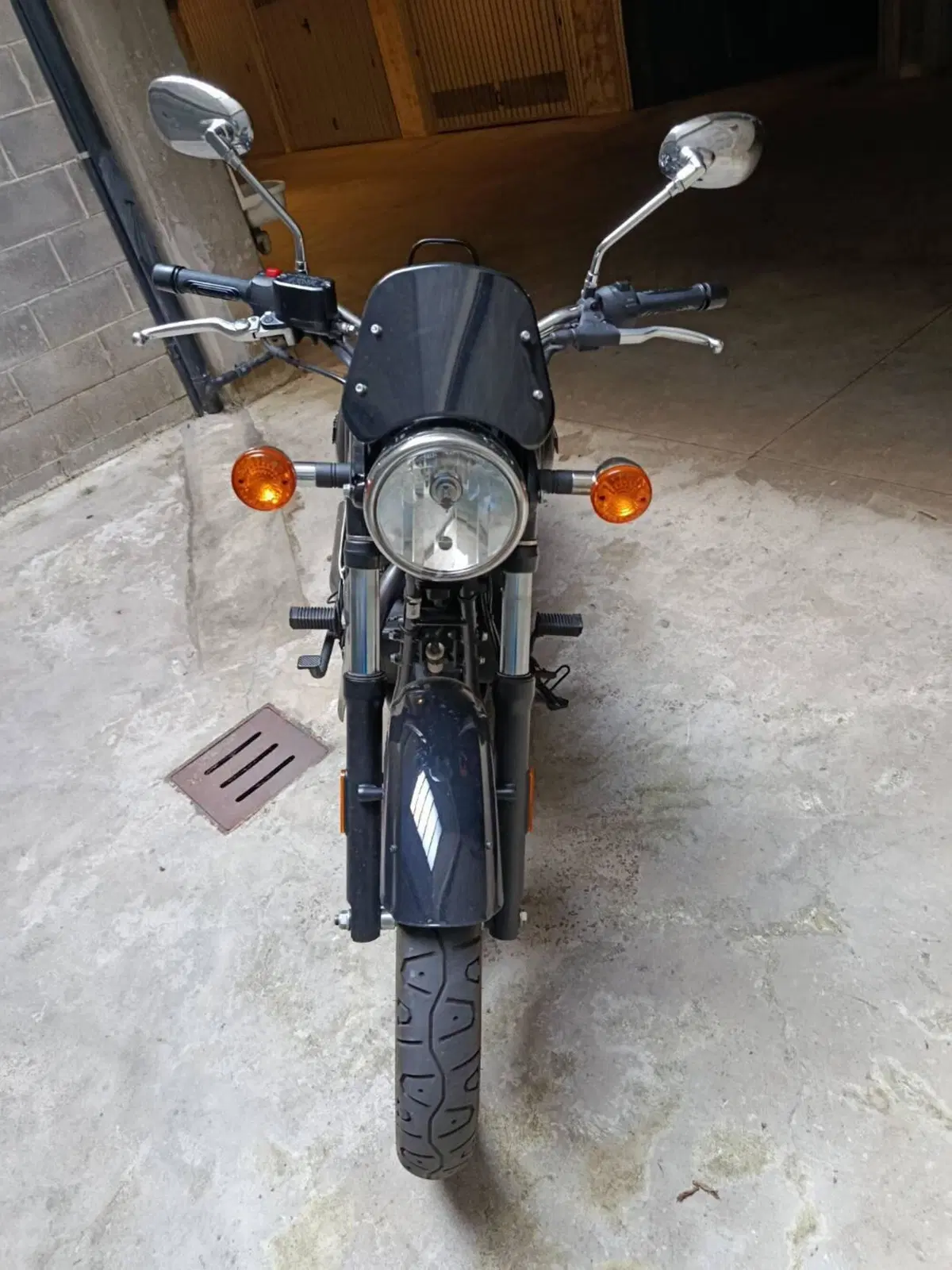 Benelli Imperiale 400 (2021 - 25) (4)