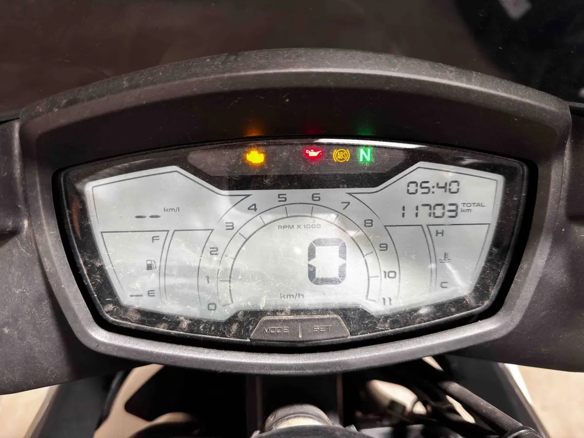 Aprilia Tuono 125 (2021 - 24) (5)