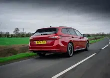 Skoda Superb verso l'addio: Octavia e Superb potrebbero diventare una sola auto