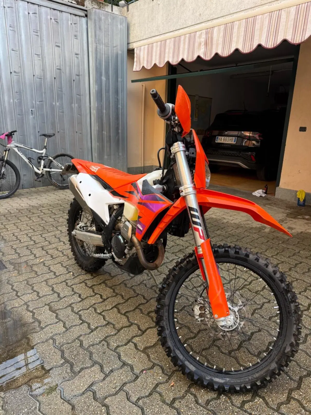 KTM 350 EXC-F (2024) (2)