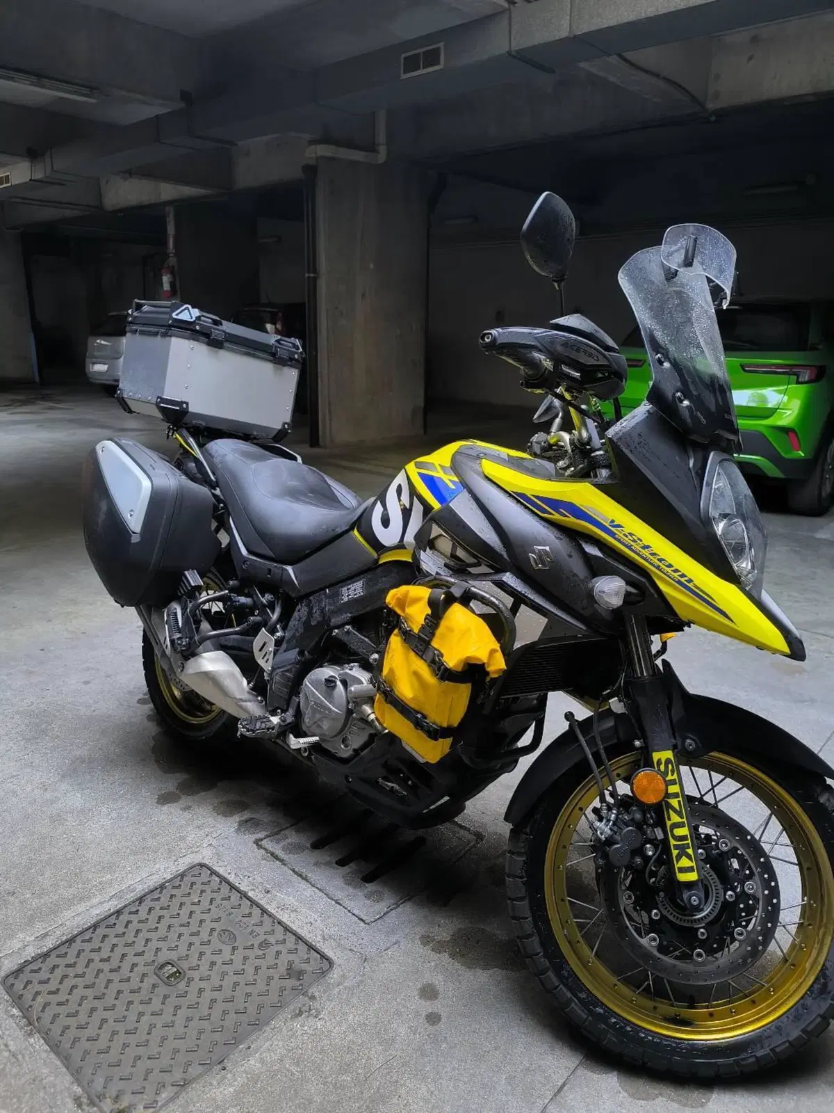 Suzuki V-Strom 650XT Explorer (2022 - 25) (3)
