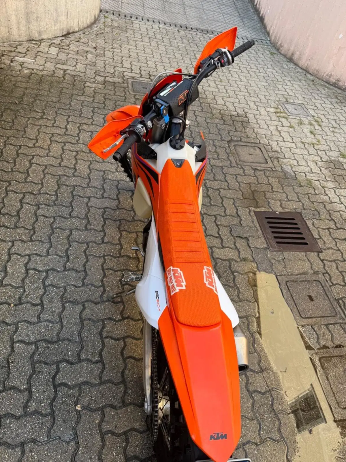 KTM 350 EXC-F (2024) (9)