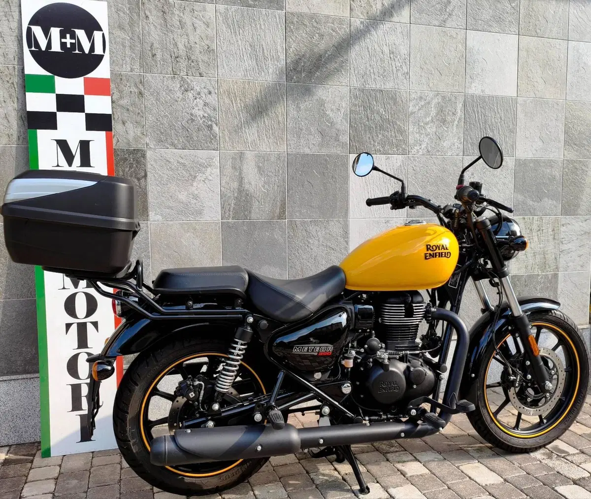Royal Enfield Meteor 350 (2021 - 26) (4)