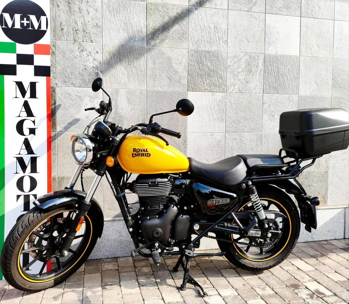 Royal Enfield Meteor 350 (2021 - 26) (8)