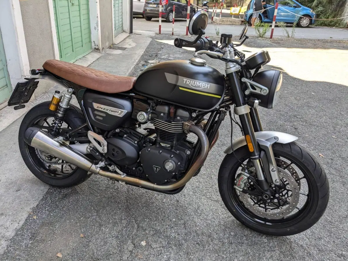 Triumph Speed Twin 1200 (2021 - 24) (4)