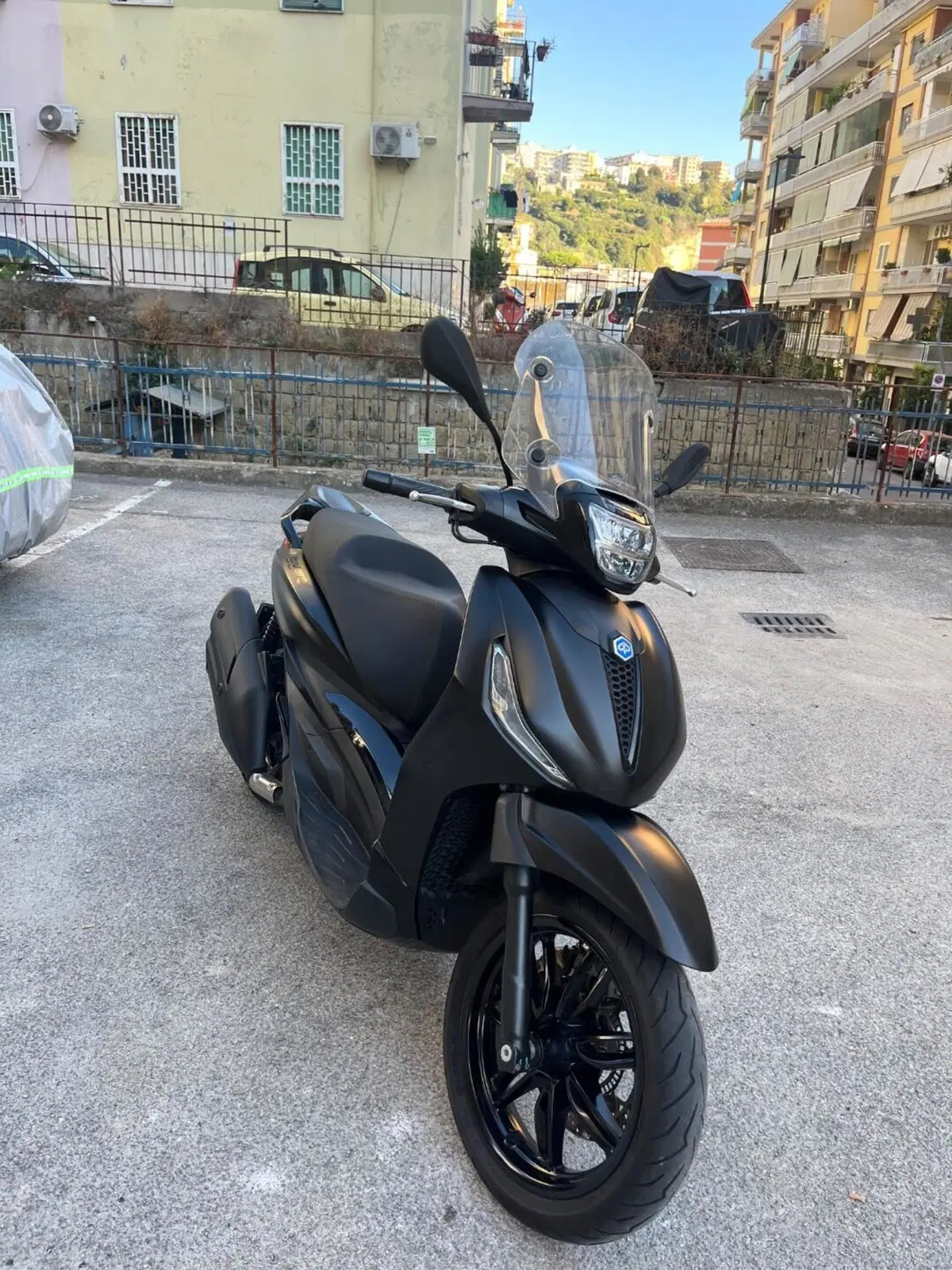 Piaggio Beverly 400 ABS-ASR (2021 - 24)