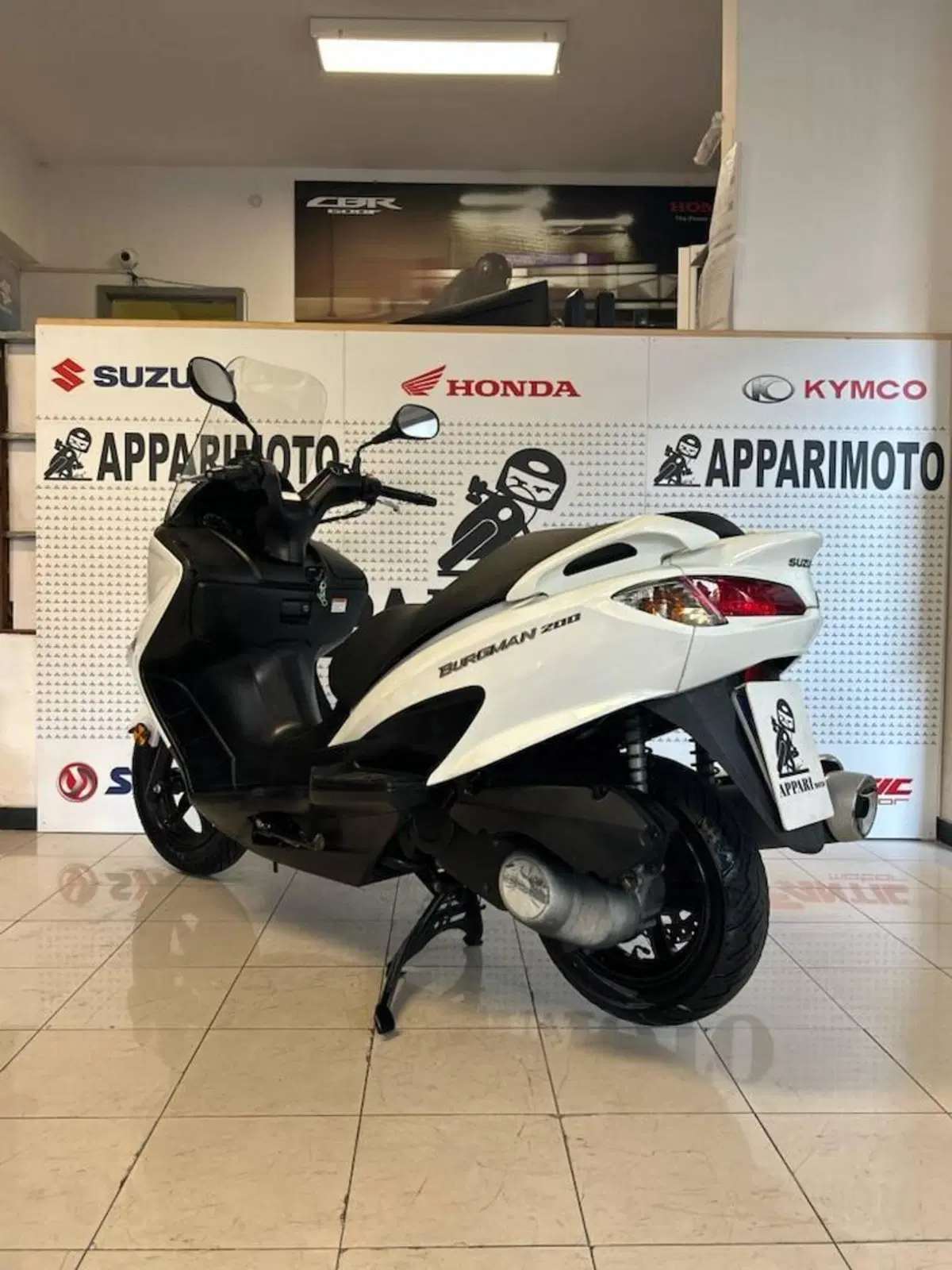 Suzuki Burgman UH 200 (2017 - 20) (5)