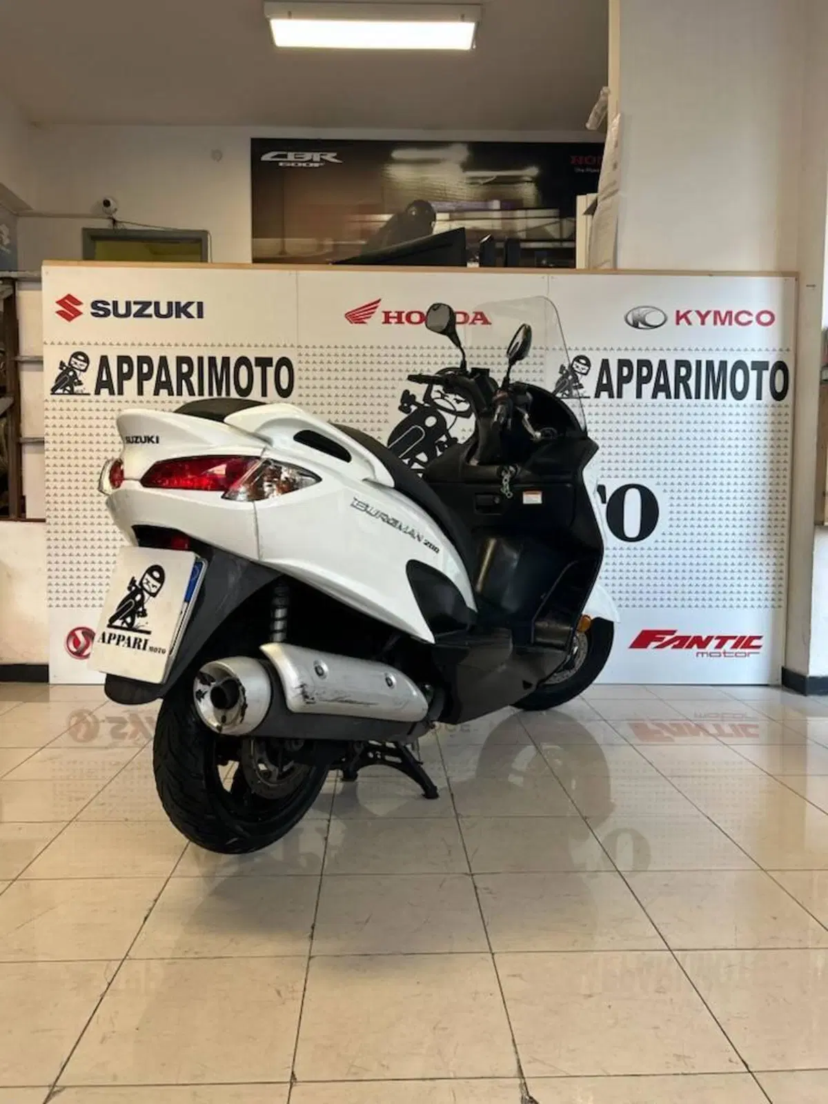 Suzuki Burgman UH 200 (2017 - 20) (6)