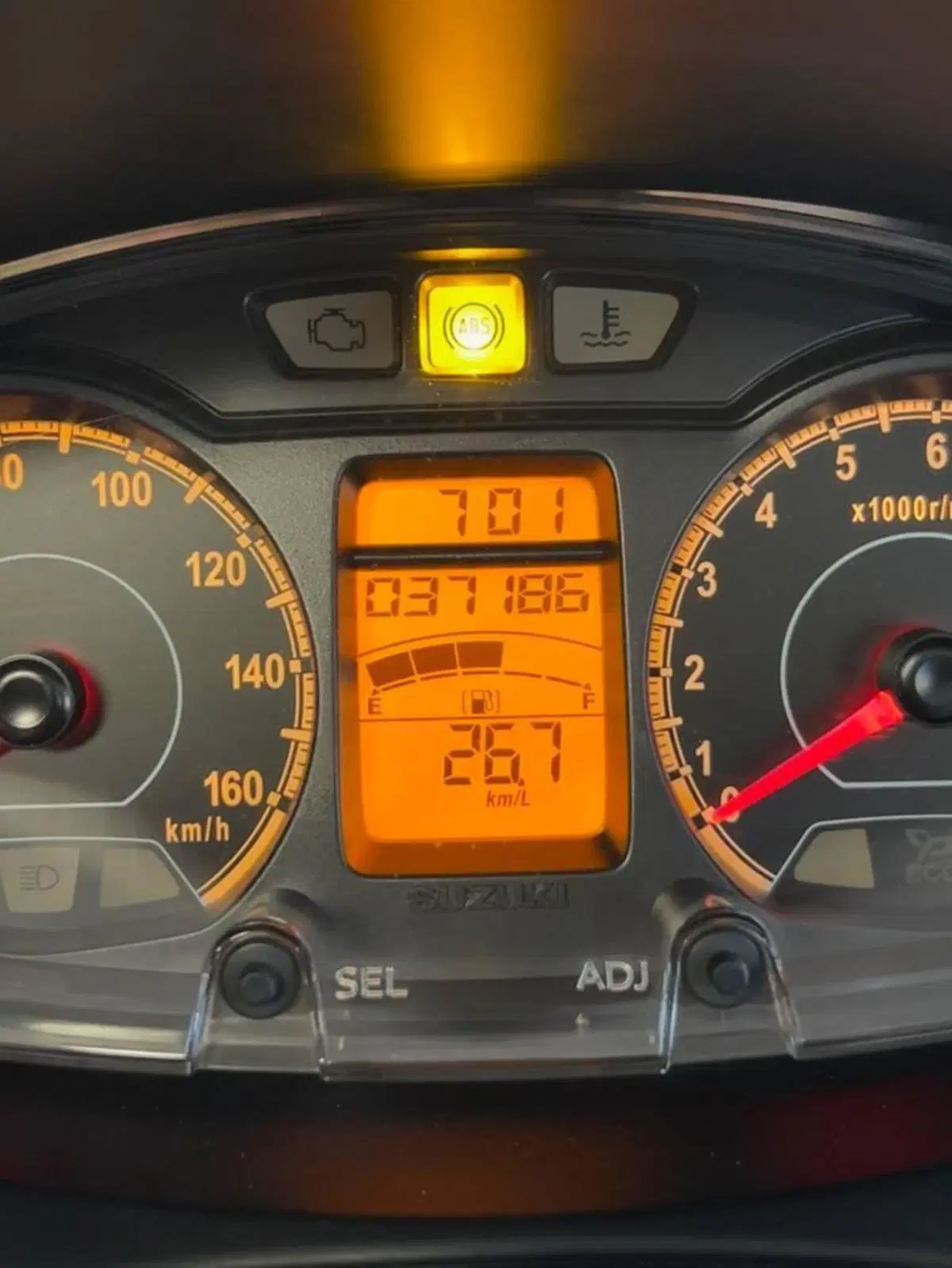 Suzuki Burgman UH 200 (2017 - 20) (7)