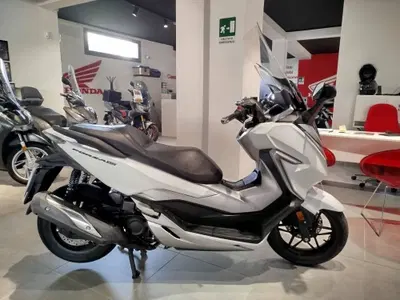 Honda Forza 300 (2019 - 20) usata