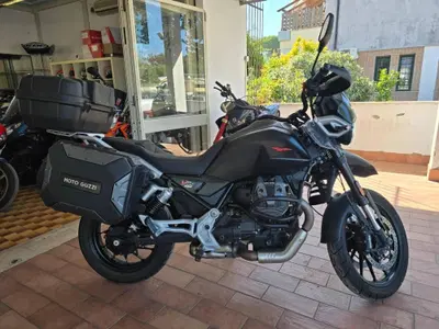 Moto Guzzi V85 TT Travel (2024 - 26) usata