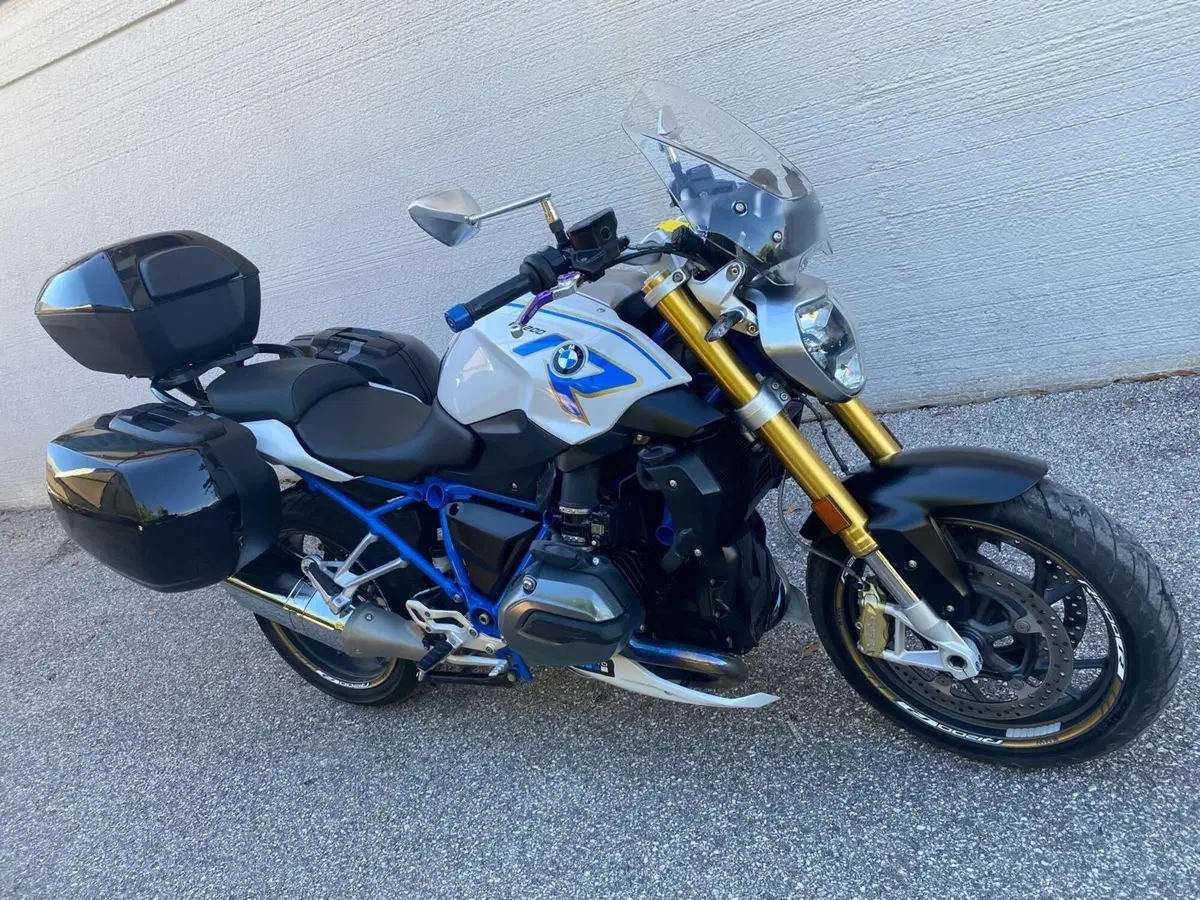 Bmw R 1200 R (2017 - 18) (2)