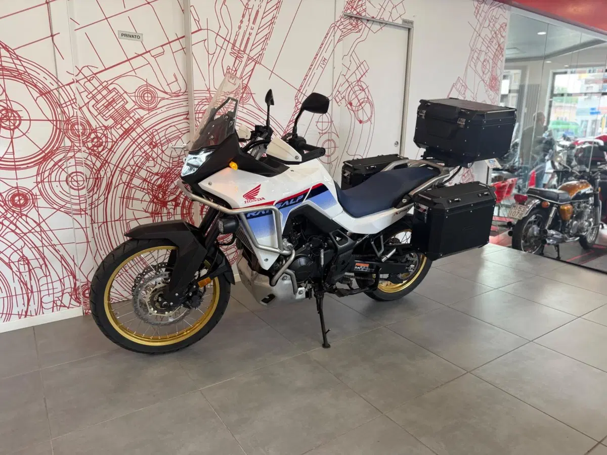 Honda Transalp XL750 (2023 - 24) (5)