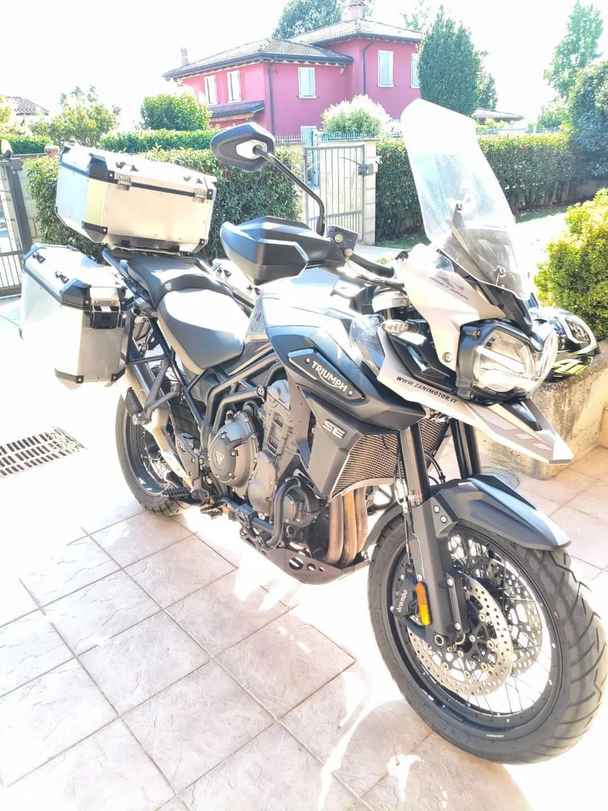 Triumph Tiger 1200 Desert Edition (2020) (2)