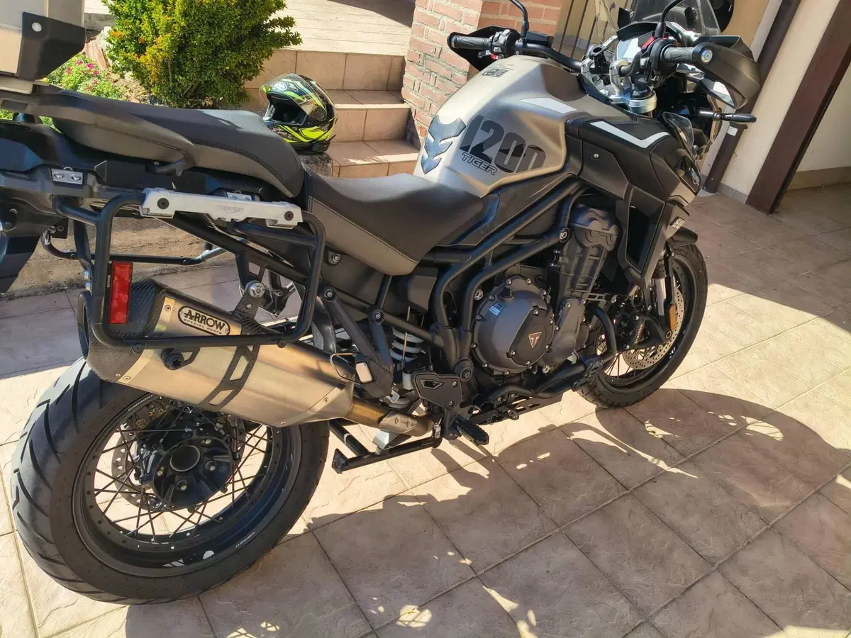 Triumph Tiger 1200 Desert Edition (2020) (7)