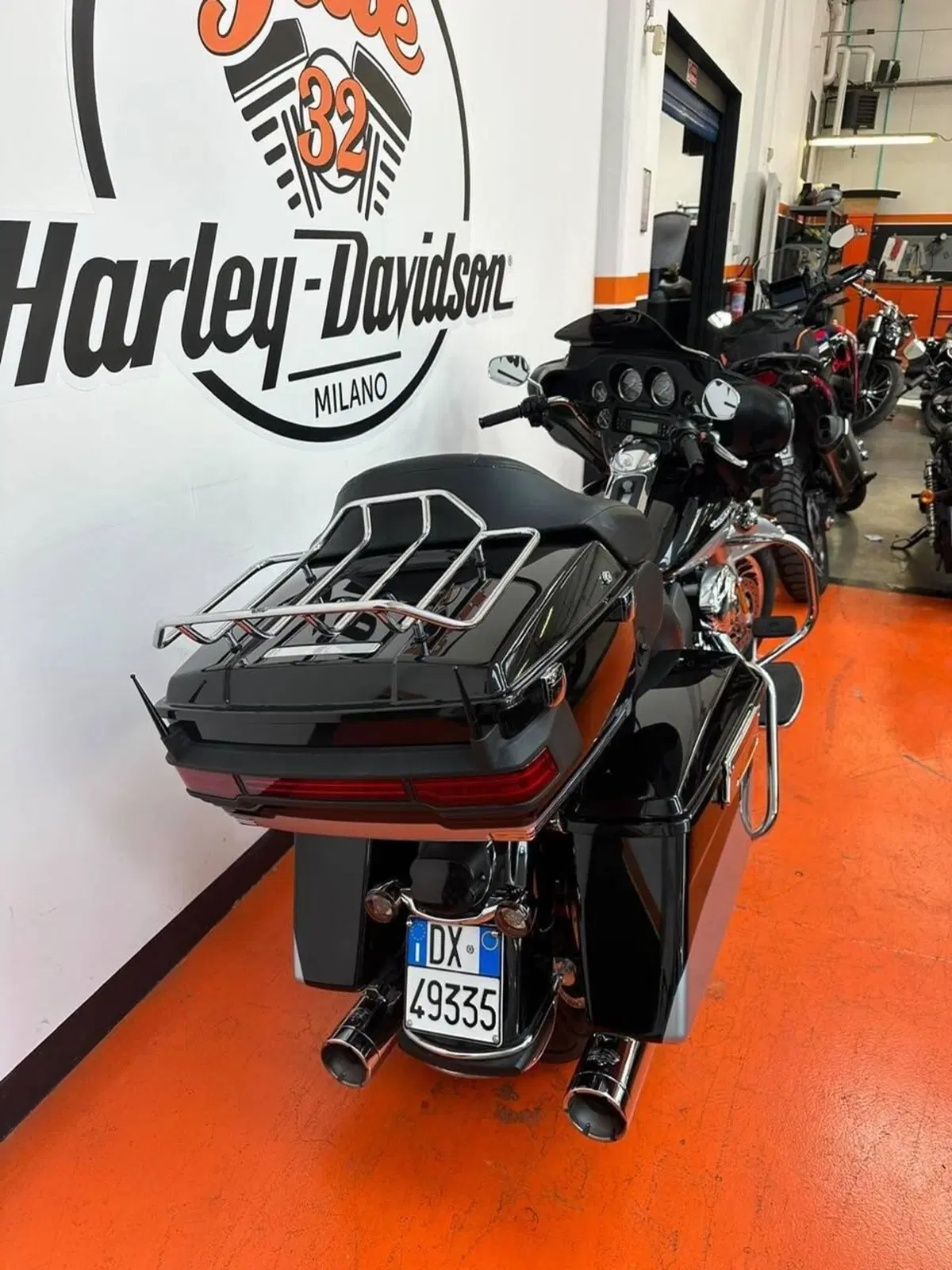 Harley-Davidson 1690 Electra Glide Ultra Limited (2010 - 13) - FLHTK (2)