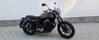 Moto Guzzi V7 III Rough (2018 - 20) usata