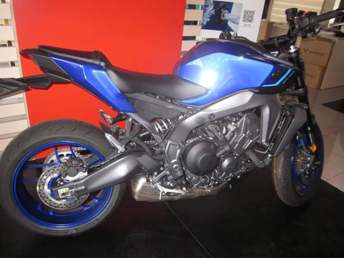 Yamaha MT-09 Y-AMT (2024 - 26)