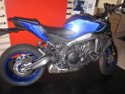 Yamaha MT-09 Y-AMT (2024 - 26) nuova