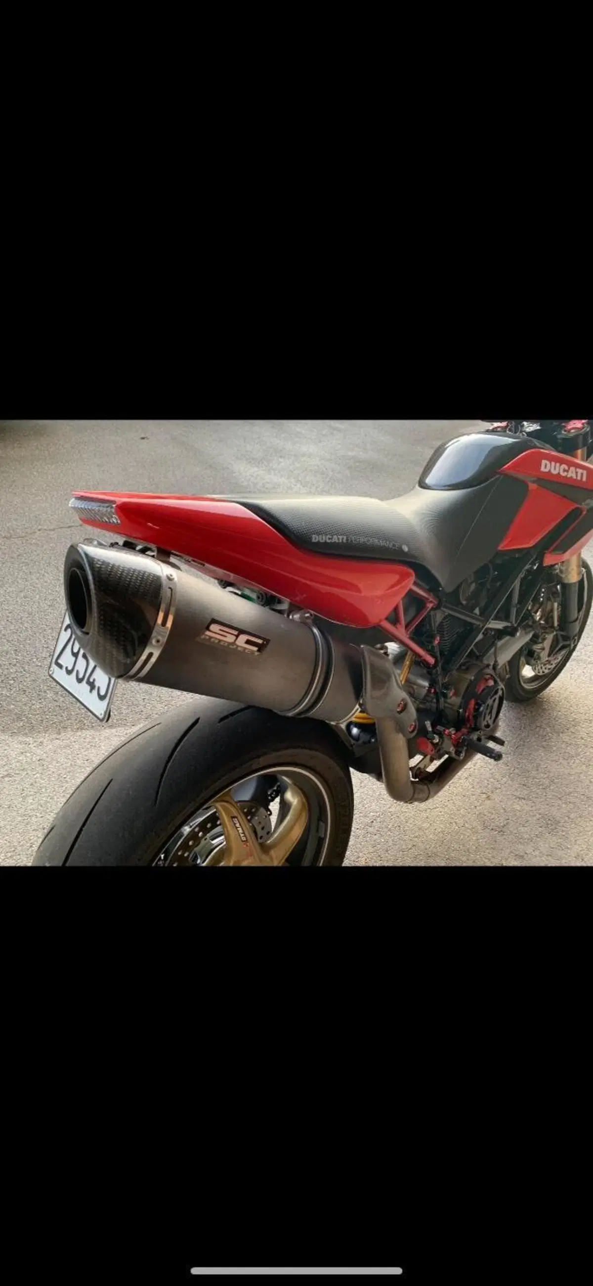 Ducati Hypermotard 1100 S (2007 - 09) (9)