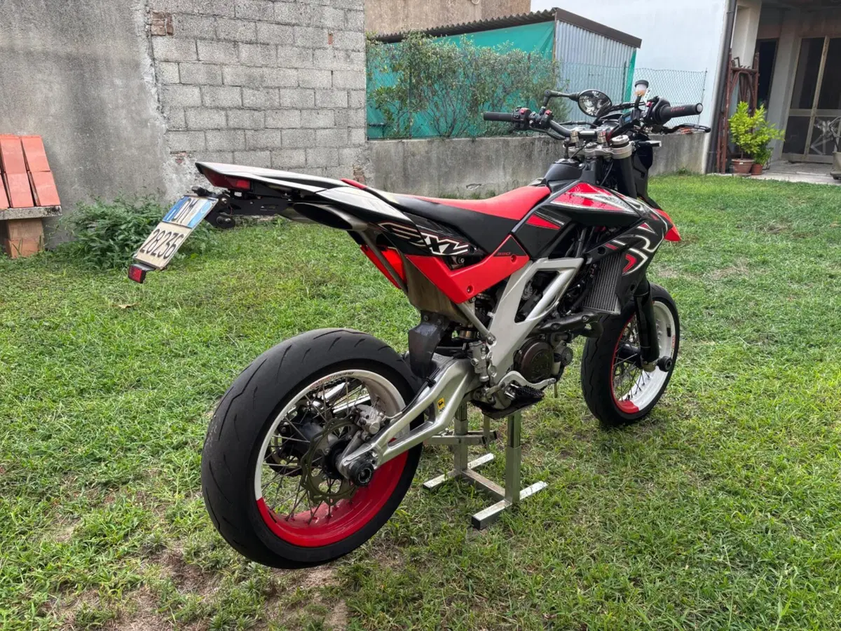 Aprilia SXV 550 (2007 - 14) (4)