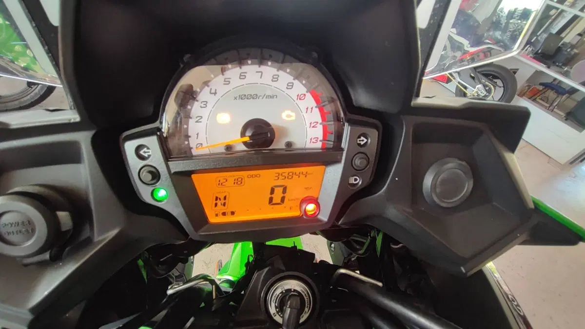 Kawasaki Versys 650 (2021 - 24) (5)