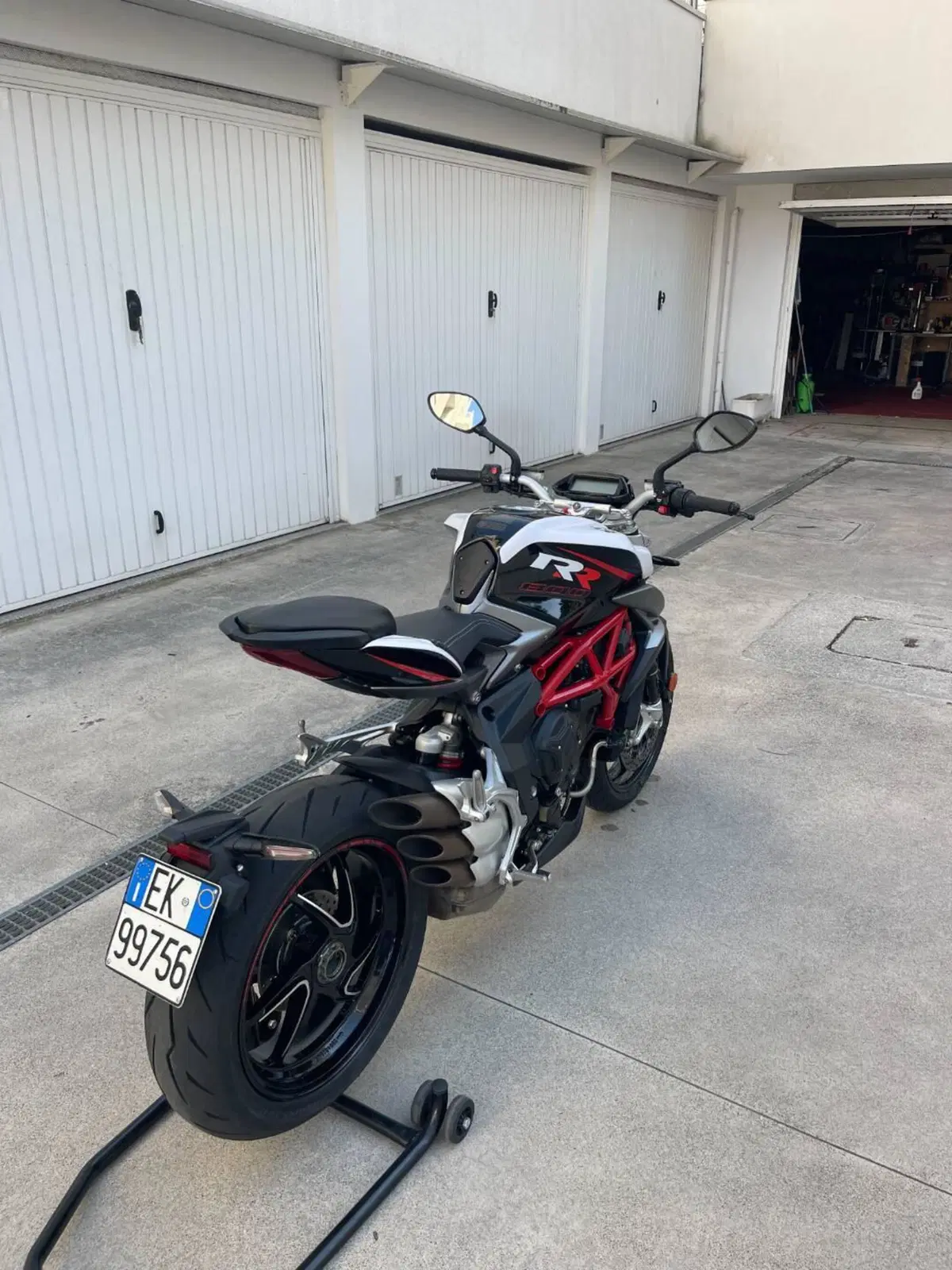 MV Agusta Brutale 800 RR (2017 - 20) (10)